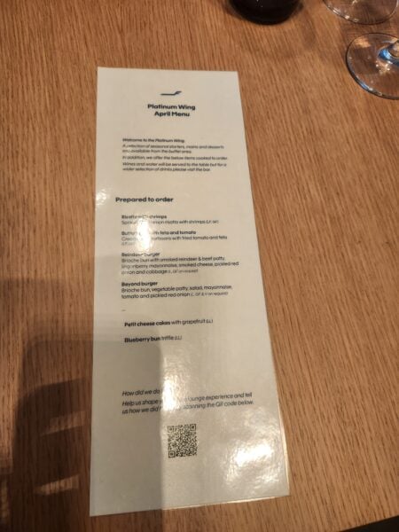A la Carte dining in Finnair Platinum Wing April 2025