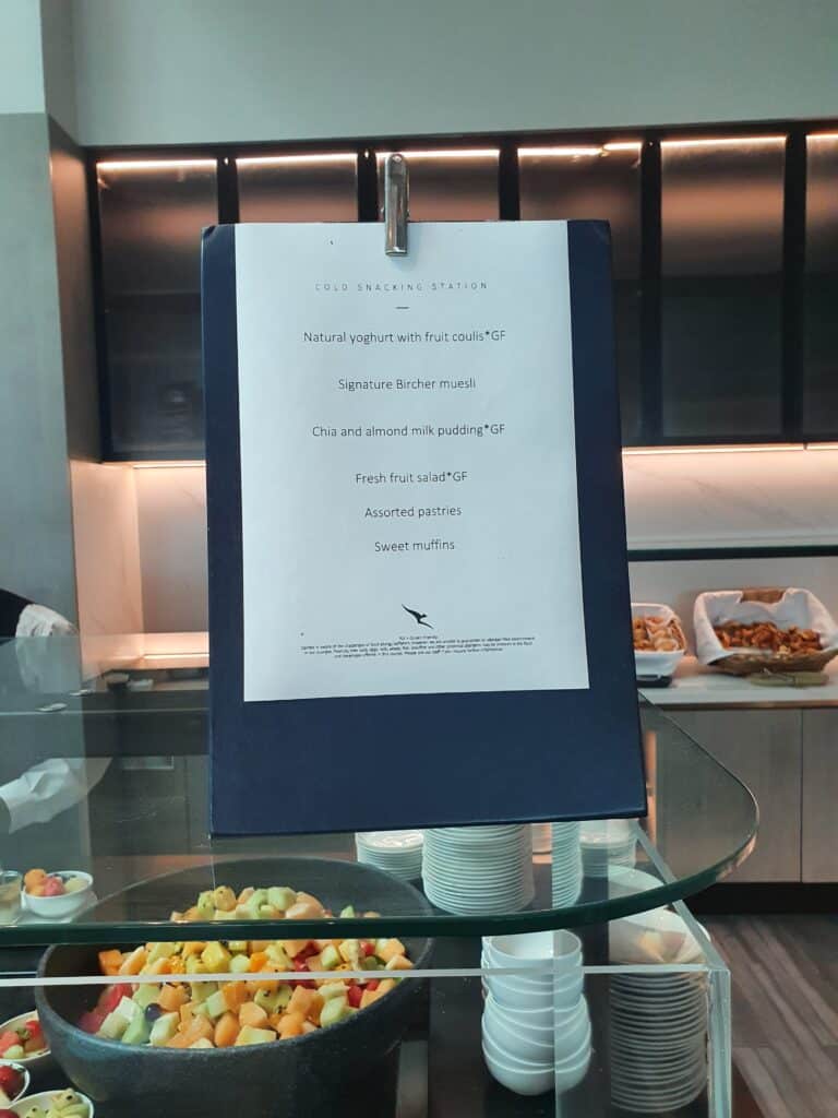 Qantas Business Class Lounge Melbourne 