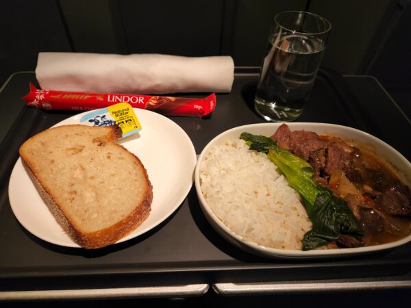 Travel Nutrition - Travel nutrition news Qantas business class pepper beef