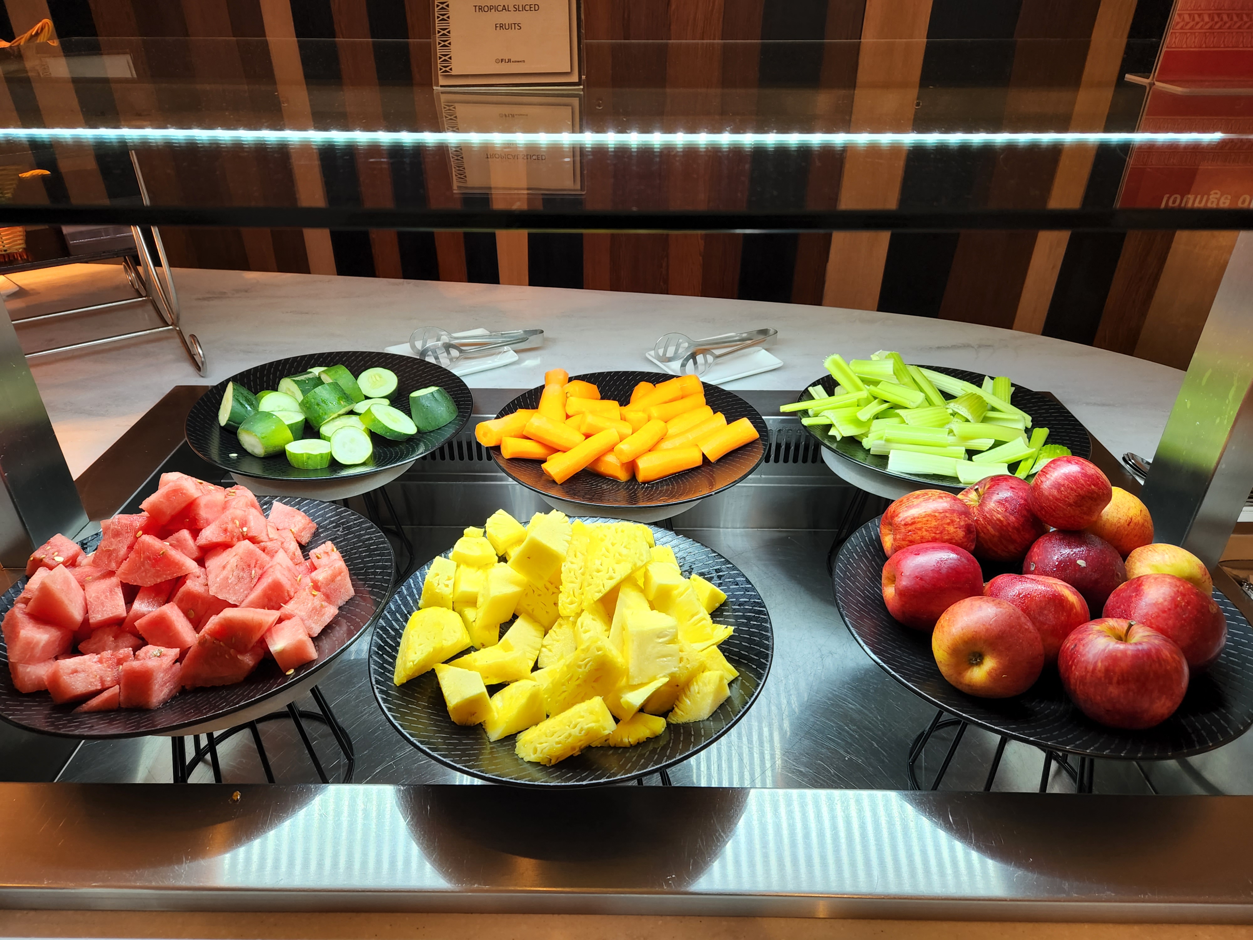 Salad bar Fijji Airways Premier Lounge