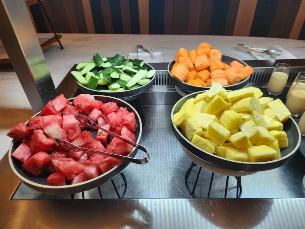 Salad bar Fiji Airways Premier Lounge 2025