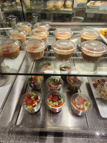 Fantazja Lounge Warsaw Chopin Airport, Poland Food and Nutrition Review - Fantazja Lounge Warsaw Chopin Vegetable sticks and hommus Fantazja Lounge Warsaw Chopin Airport