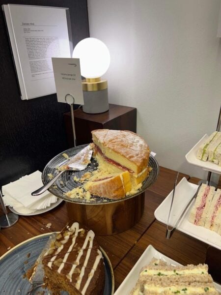 Sponge cake British Airways Galleries First lounge