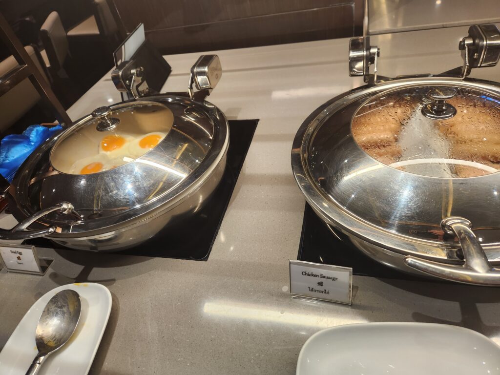 Thai Airways Business Class Lounge Bangkok Airport -Royal Orchid Prestige Lounge Food and Nutrition Review (breakfast) - Thai Airways Business Class lounge