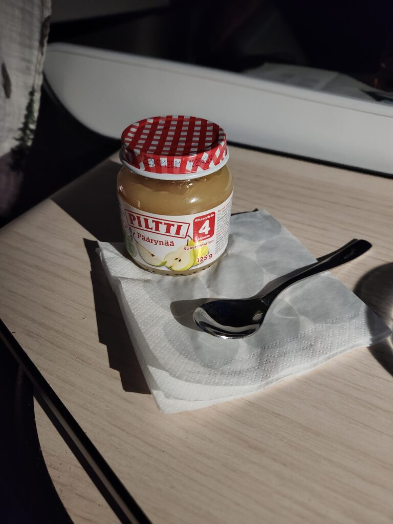 Foods and travelling with kids: 7 months old - foods to eat when travelling with kids Foods and travelling with kids: 7 months old - foods to eat when travelling with kids