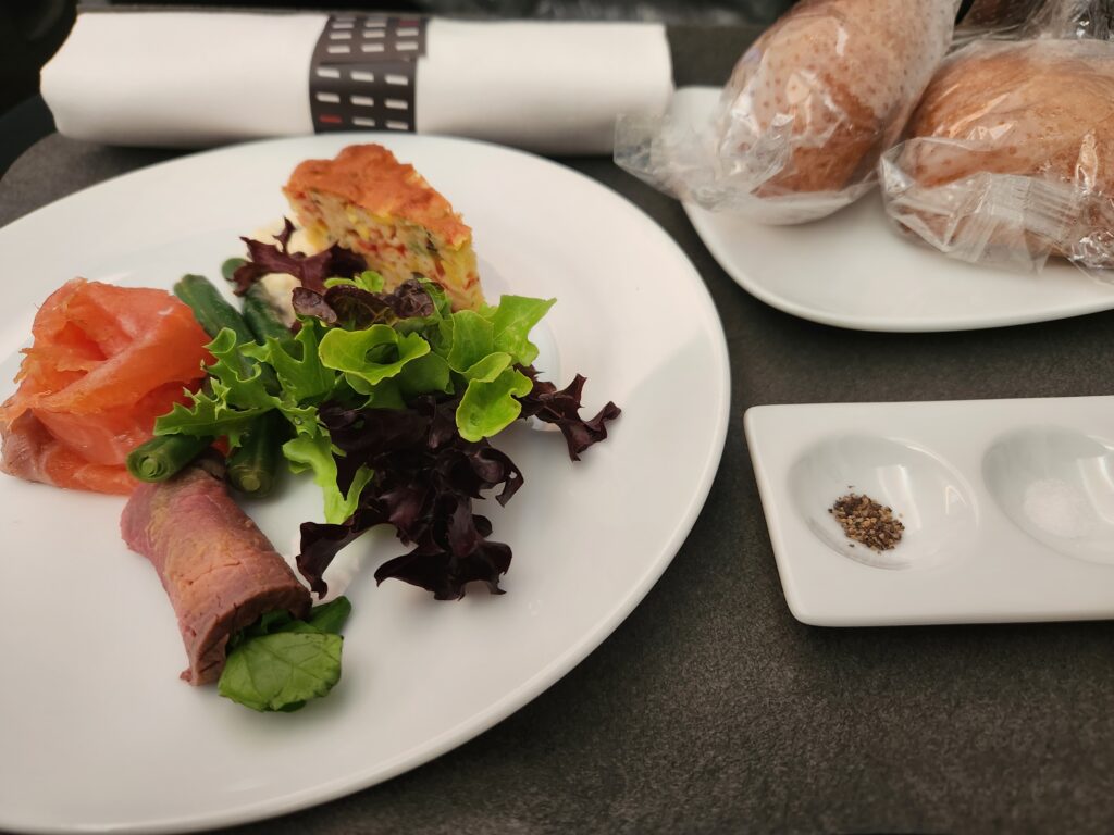 What's the best business class food when flying between Australia and Asia? - best business class food