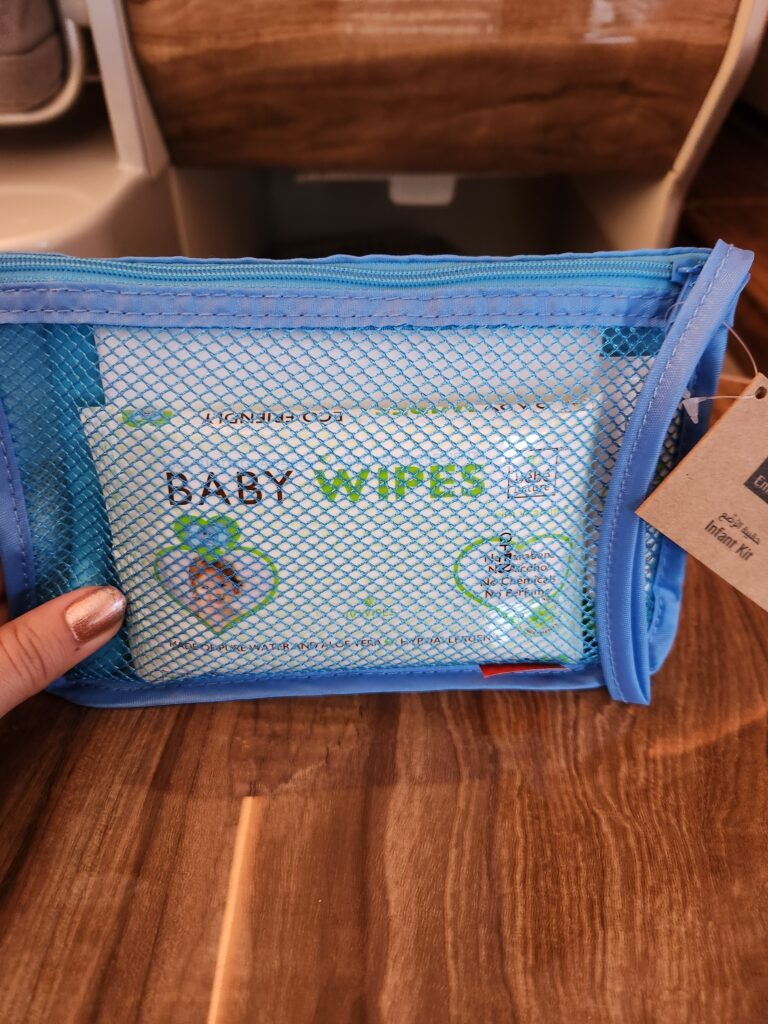 What's in kids plane meals? - kids plane meals What's in kids plane meals? - kids plane meals