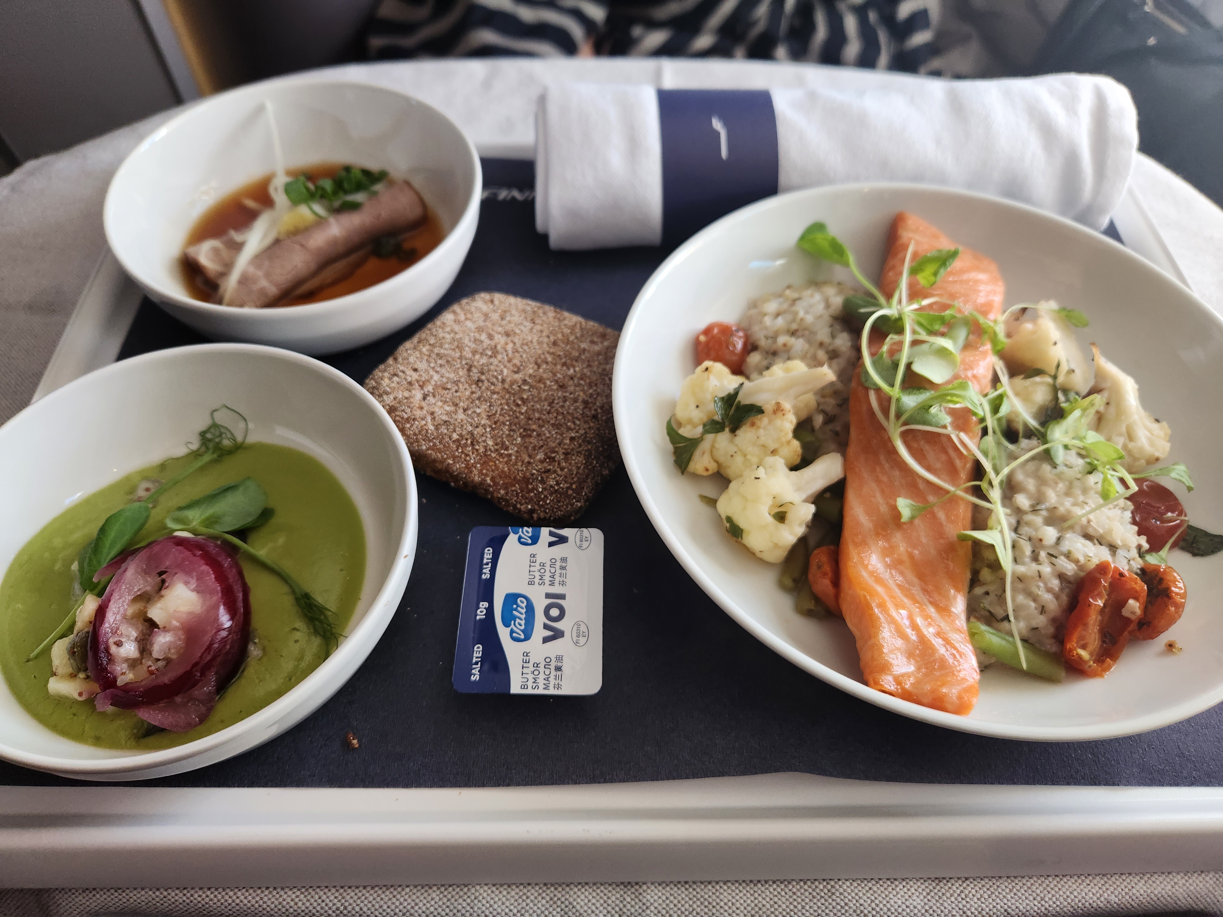Finnair business class food to thailand