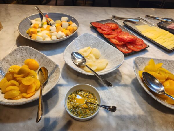 Qantas London Lounge Food and Nutrition Review (Breakfast) (Updated 2024) - Qantas London Lounge Qantas London Lounge Food and Nutrition Review (Breakfast) (Updated 2024) - Qantas London Lounge
