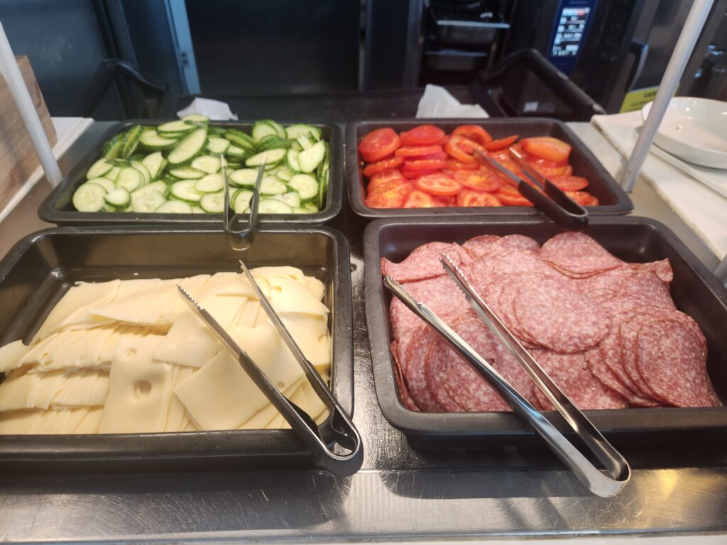 Finnair Lounge Schengen (breakfast), Helsinki Food and Nutrition Review - Finnair Lounge Schengen Finnair Lounge Schengen (breakfast), Helsinki Food and Nutrition Review - Finnair Lounge Schengen