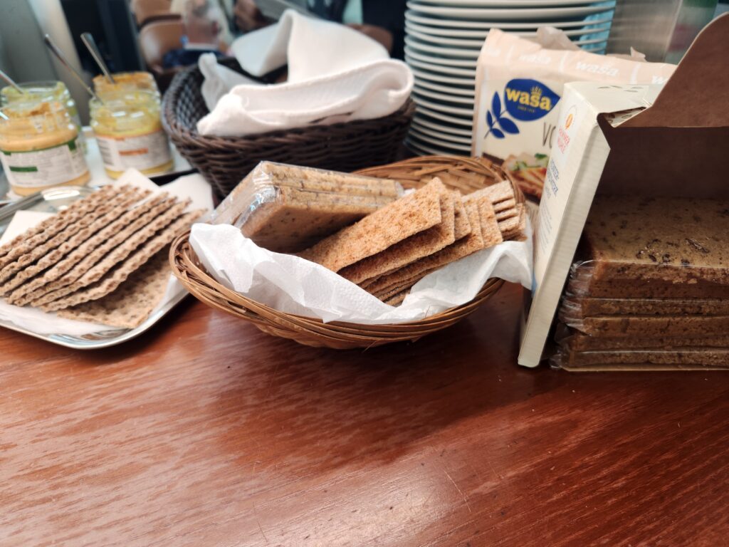 Hamburg Airport Lounge Food and Nutrition Review (updated 2024) - Hamburg Airport Lounge rye crispbreads
