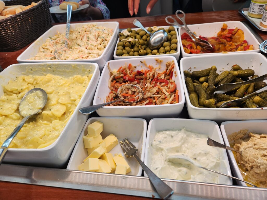 Hamburg Airport Lounge Food and Nutrition Review (updated 2024) - Hamburg Airport Lounge Hamburg Airport Lounge antipasto