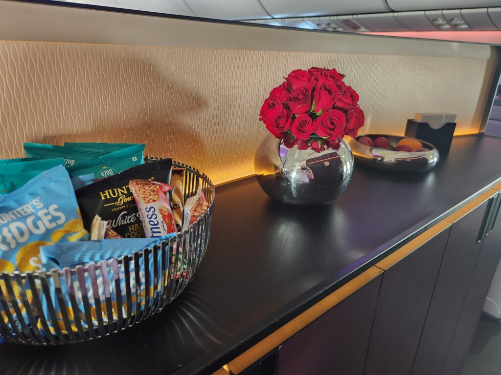 Qatar Business Class Food Review - Doha to Hamburg, Germany - Qatar business class