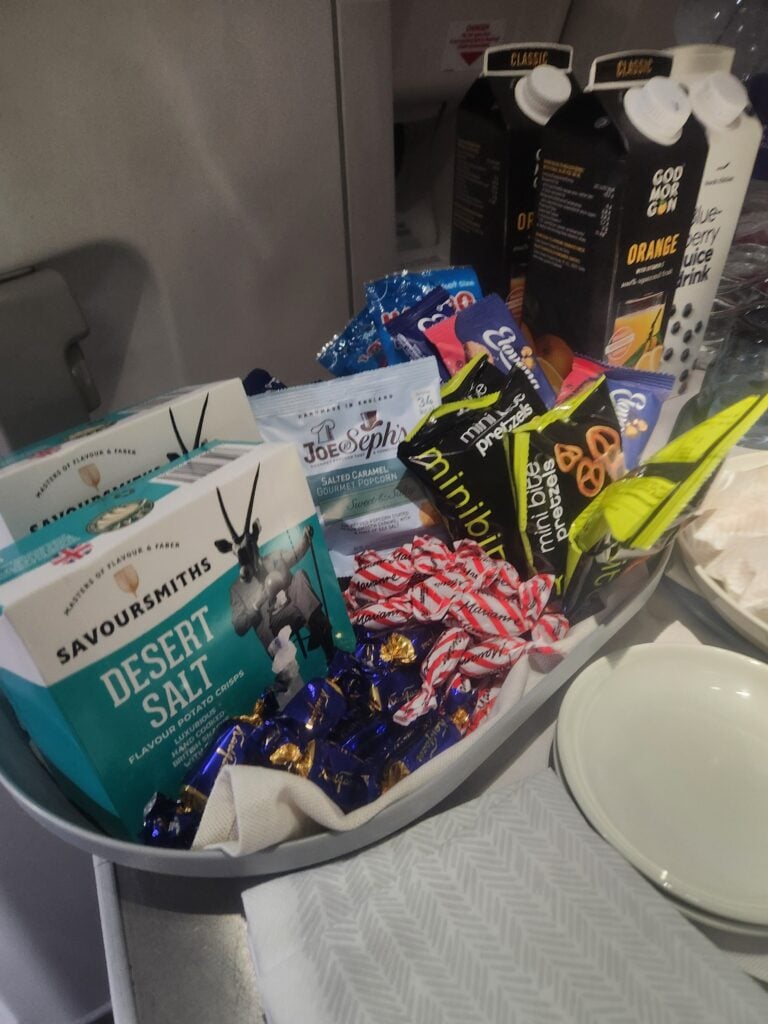 Finnair Business Class Food Review - Singapore to Helsinki - Finnair Business
