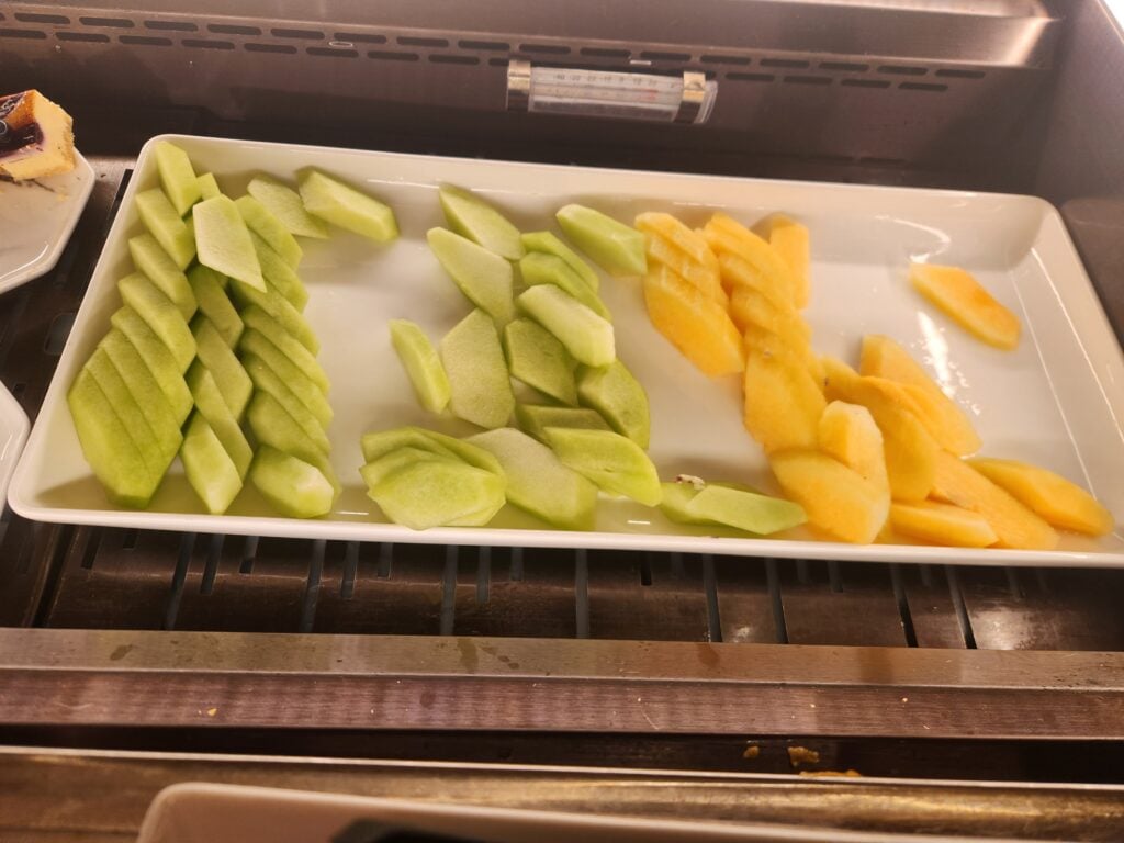 Kyra Lounge Food and Nutrition Review - Hong Kong - Kyra Lounge food Sliced fruit