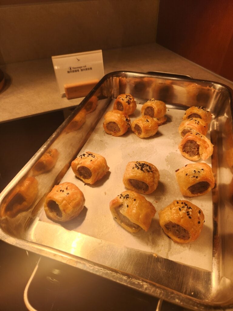 Cathay Pacific The Deck Lounge Food and Nutrition Review - Hong Kong - The Deck Lounge food Cathay Pacific The Deck Lounge Food and Nutrition Review - Hong Kong - The Deck Lounge food