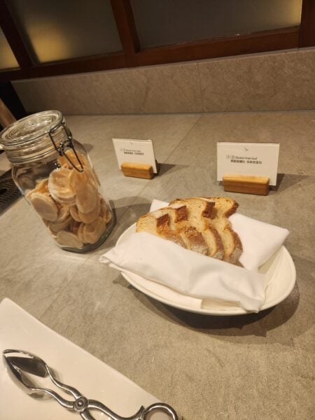 gluten free breads cathay pacific the deck lounge
