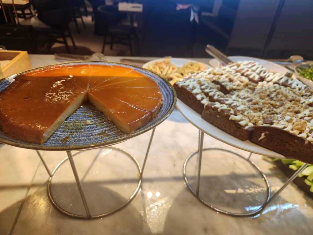 Qantas London Lounge Food and Nutrition Review - Qantas London Lounge Food Qantas London Lounge Food and Nutrition Review - Qantas London Lounge Food